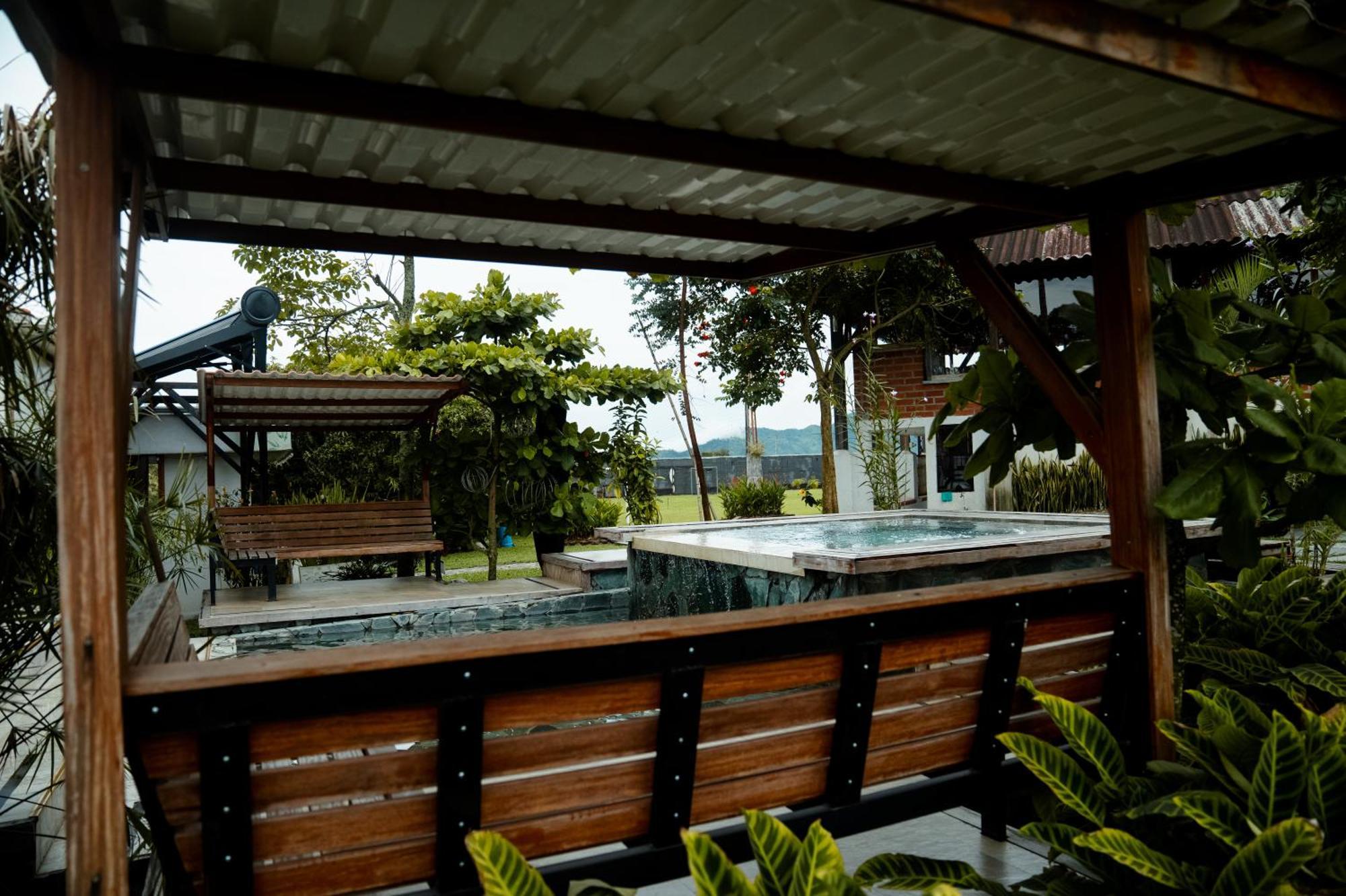 Finca Hotel Yerbabuena Combia Baja Extérieur photo